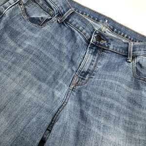 Old Navy Sweetheart Straight Mid Rise Jeans Size 12R Medium Wash Regular Fit